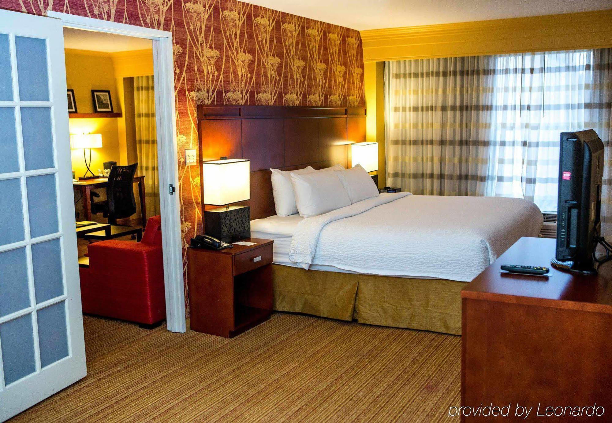 Hotel Courtyard By Marriott Springfield Downtown Exterior foto